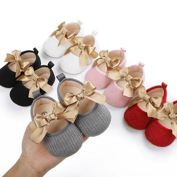Милые туфли с бантом для маленьких девочек, мягкая подошва, предотвращающая скольжение, обувь для первых ходунков для младенцев, подарки для малышей