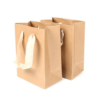 квадратная бумажная хозяйственная сумка Подарочный Крафт-пакет Хозяйственные сумки DIY Многофункциональный бумажный пакет для вторичной переработки с ручками