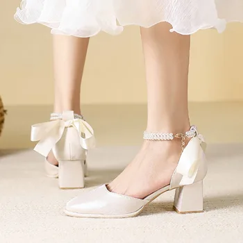 Женские свадебные туфли для новобрачных, белые босоножки с ремешком на щиколотке из бисера, туфли-лодочки с бантиком сзади, Летние туфли на высоком каблуке Sandalias mujer 1152L