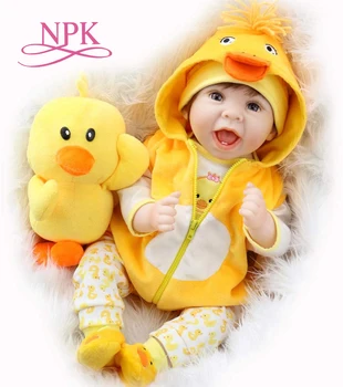 NPK 55 см оригинальная кукла reborn baby реалистичный комплект одежды для новорожденного утенка милая улыбка утяжеленная кукла с укорененными волосами высокого качества